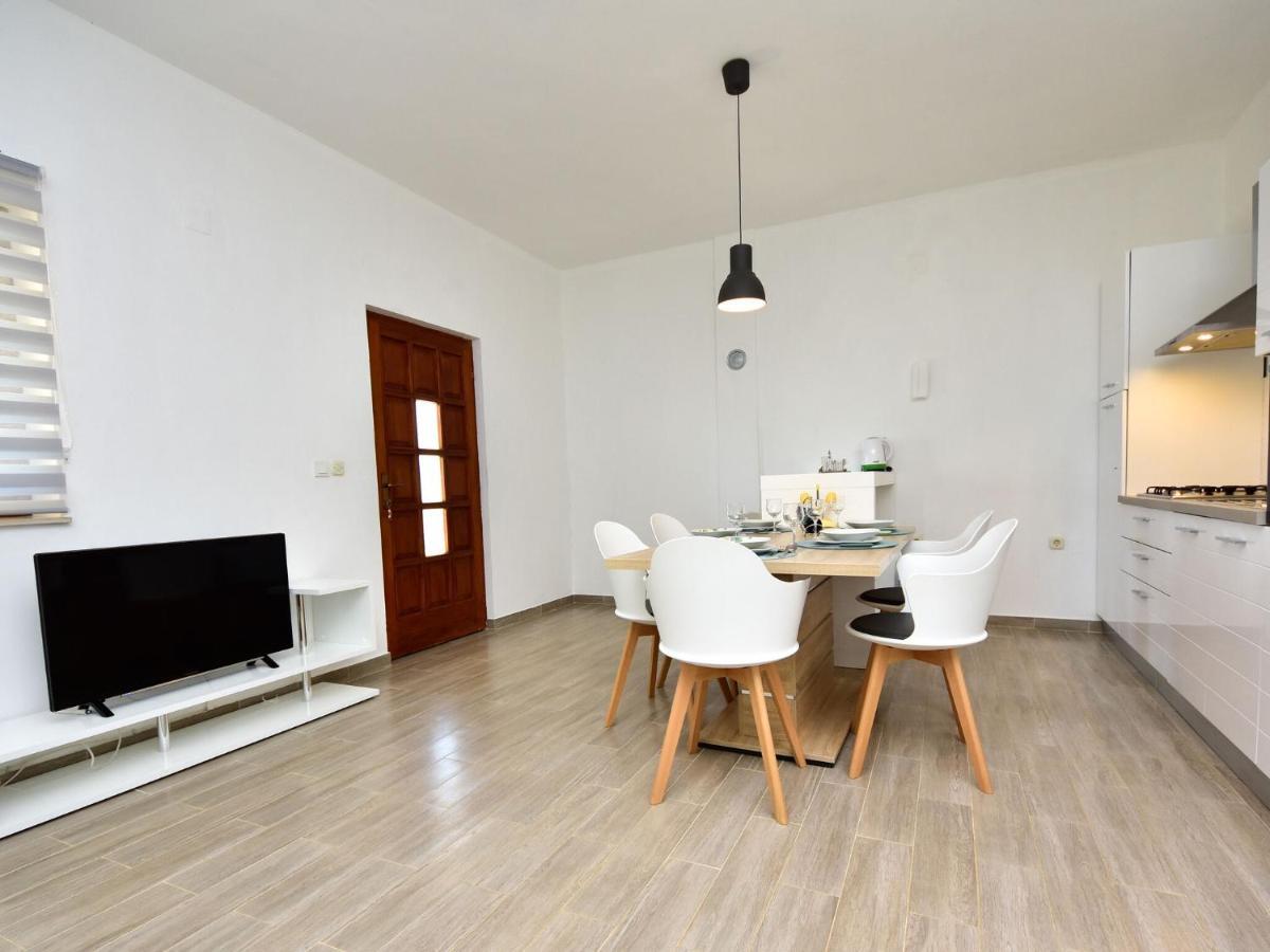 Lovely Apartment In Kru Evo With Barbecue Krusevo  Экстерьер фото